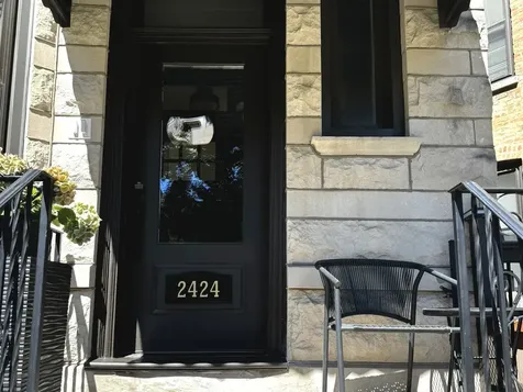 2424 North Mozart Street Chicago IL 60647