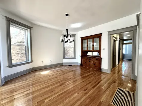 2424 North Mozart Street Chicago IL 60647