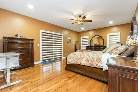 7019 168TH Street Tinley Park IL 60477