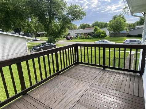 1244 Walnut Avenue Hanover Park IL 60133