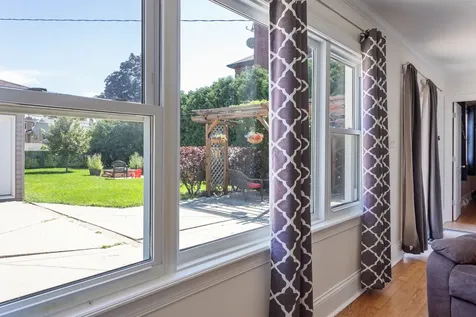 8219 West Summerdale Avenue Chicago IL 60656