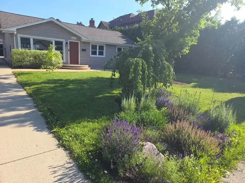 8219 West Summerdale Avenue Chicago IL 60656