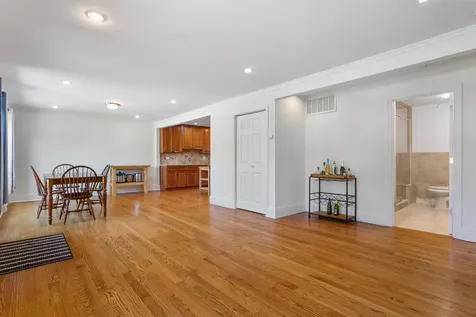 8219 West Summerdale Avenue Chicago IL 60656