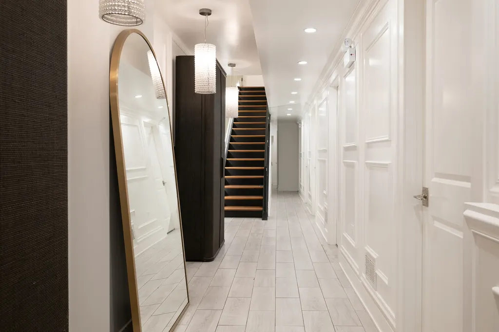 22 East Elm Street Chicago IL 60611