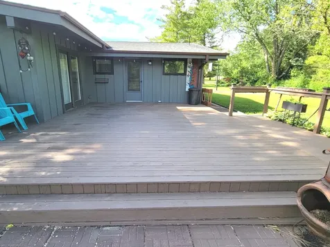 83 Wildwood Drive Barrington IL 60010