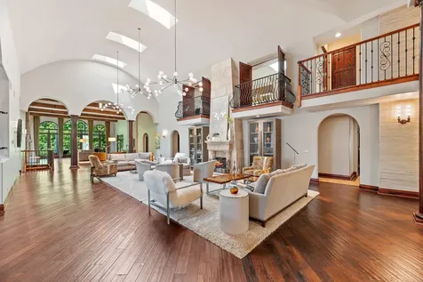 493 Hazel Avenue Highland Park IL 60035
