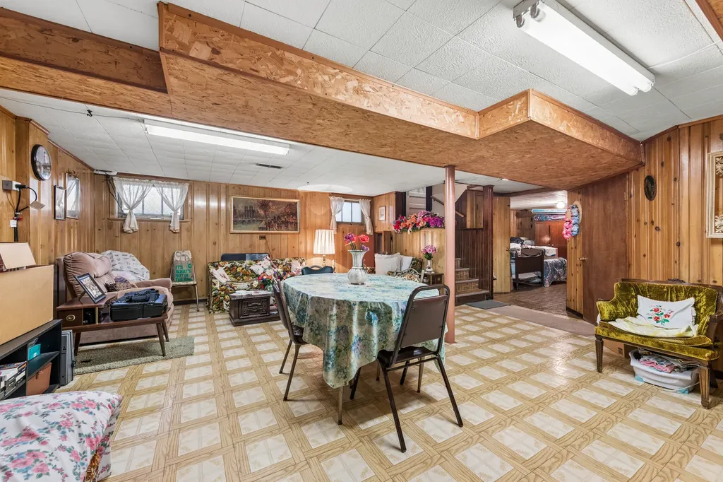 3824 North Pittsburgh Avenue Chicago IL 60634
