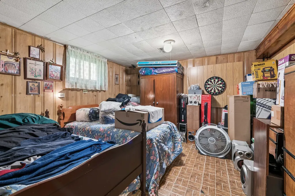 3824 North Pittsburgh Avenue Chicago IL 60634