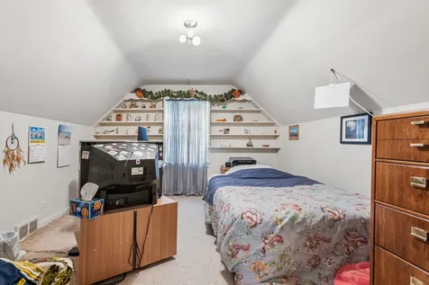 3824 North Pittsburgh Avenue Chicago IL 60634