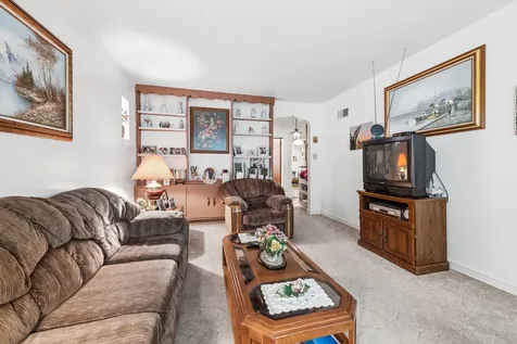 3824 North Pittsburgh Avenue Chicago IL 60634