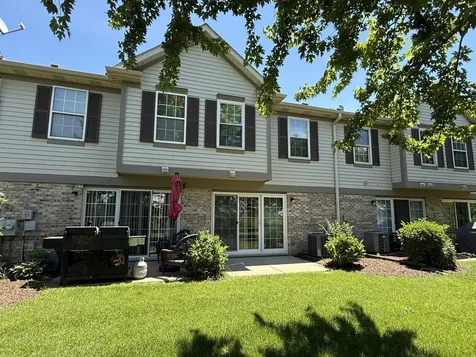 1910 Grove Avenue Schaumburg IL 60193
