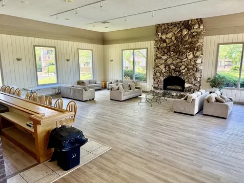13000 Heiden Circle Lake Bluff IL 60044
