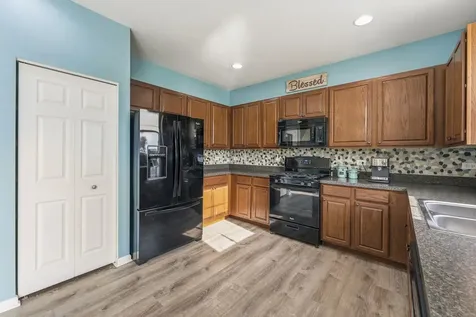 1715 Wild Rose Trail Joliet IL 60431