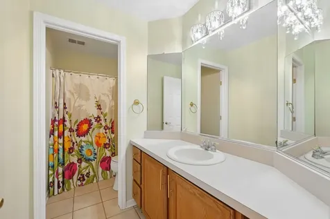 18036 Crystal Lane Lansing IL 60438