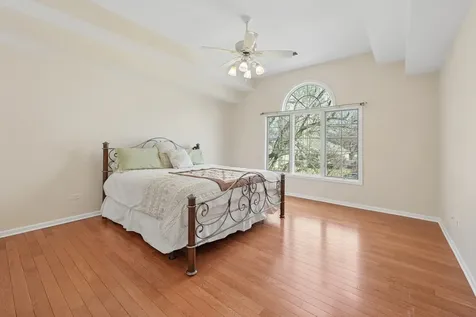 18036 Crystal Lane Lansing IL 60438