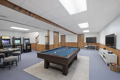 18036 Crystal Lane Lansing IL 60438