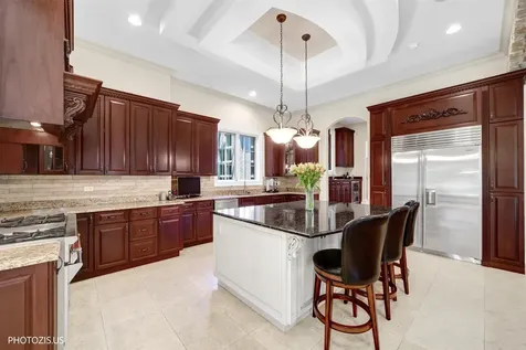 2895 Keystone Road Northbrook IL 60062