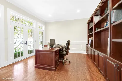 2895 Keystone Road Northbrook IL 60062