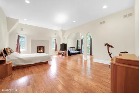 2895 Keystone Road Northbrook IL 60062