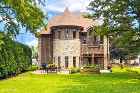 2895 Keystone Road Northbrook IL 60062