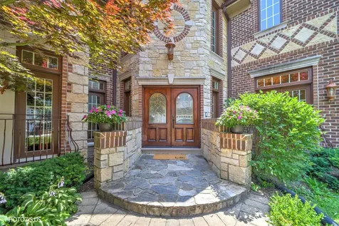 2895 Keystone Road Northbrook IL 60062