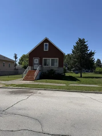 213 155TH Place Calumet City IL 60409