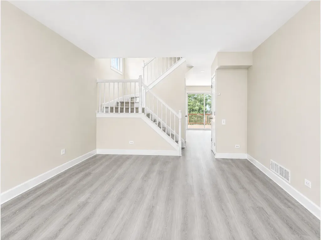 130 Park Ridge Court Aurora IL 60504