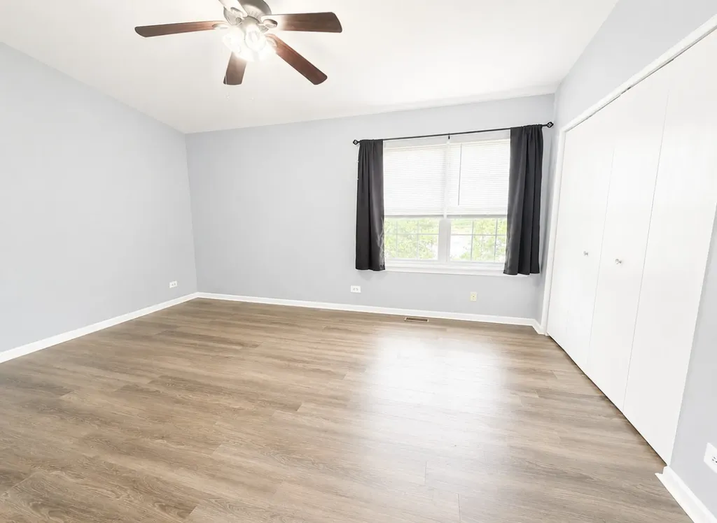 130 Park Ridge Court Aurora IL 60504