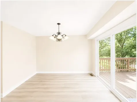 130 Park Ridge Court Aurora IL 60504