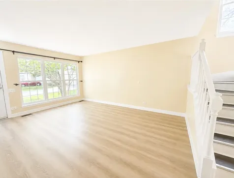 130 Park Ridge Court Aurora IL 60504