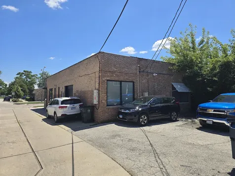 38 North Broadway Street Des Plaines IL 60016