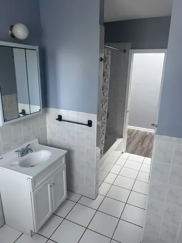 4909 West 14th Street Cicero IL 60804