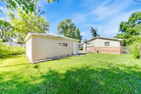 16641 Paulina Street Markham IL 60428
