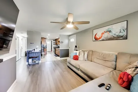 16641 Paulina Street Markham IL 60428