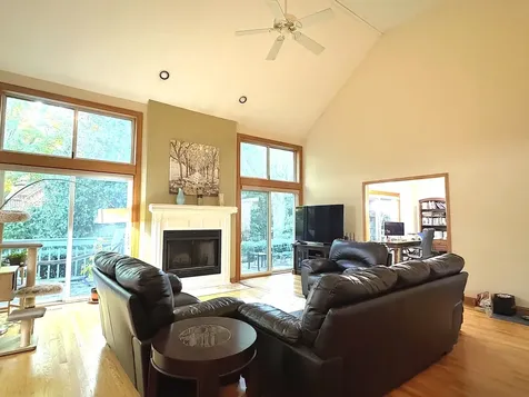 3824 Patty Berg Court Woodridge IL 60517