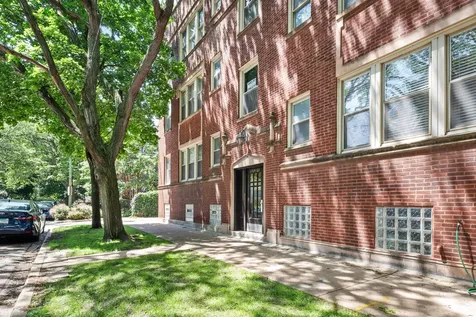 1702 West Catalpa Avenue Chicago IL 60640