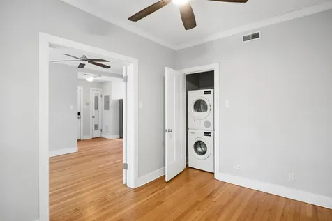 1702 West Catalpa Avenue Chicago IL 60640