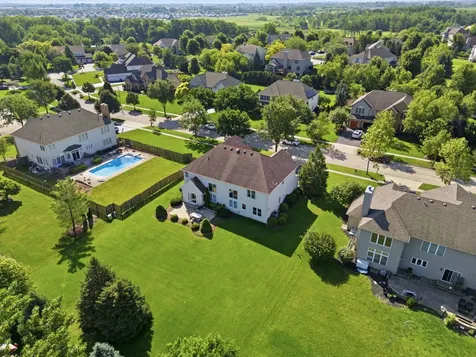 3630 White Deer Drive Algonquin IL 60102