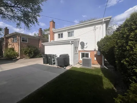 9220 Luna Avenue Morton Grove IL 60053