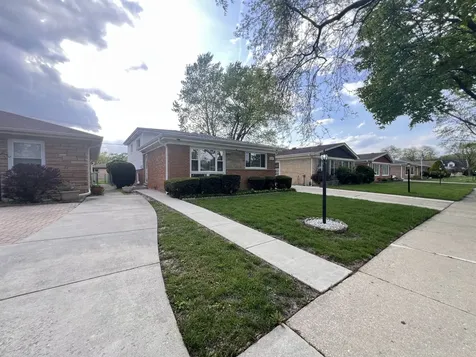 9220 Luna Avenue Morton Grove IL 60053