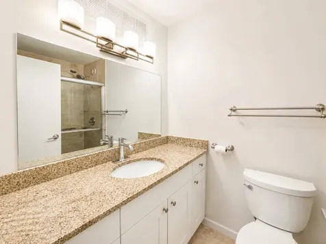 211 East Ohio Street Chicago IL 60611