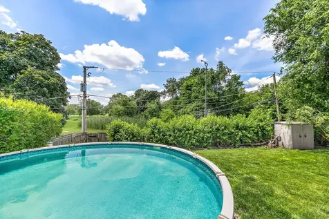 7798 Kingsbury Drive Hanover Park IL 60133