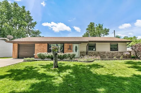7798 Kingsbury Drive Hanover Park IL 60133