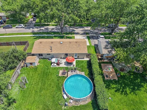 7798 Kingsbury Drive Hanover Park IL 60133