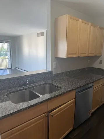 1919 Prairie Square Schaumburg IL 60173
