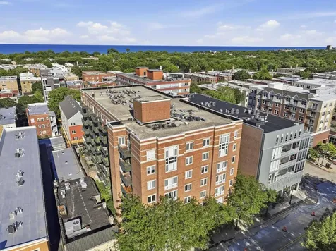 811 Chicago Avenue Evanston IL 60202