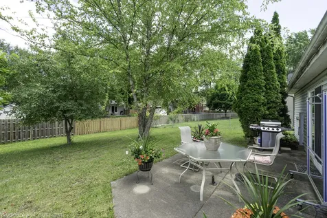 886 Quincy Court Island Lake IL 60042