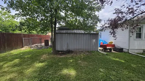 602 South Vicksburg Street Marion IL 62959