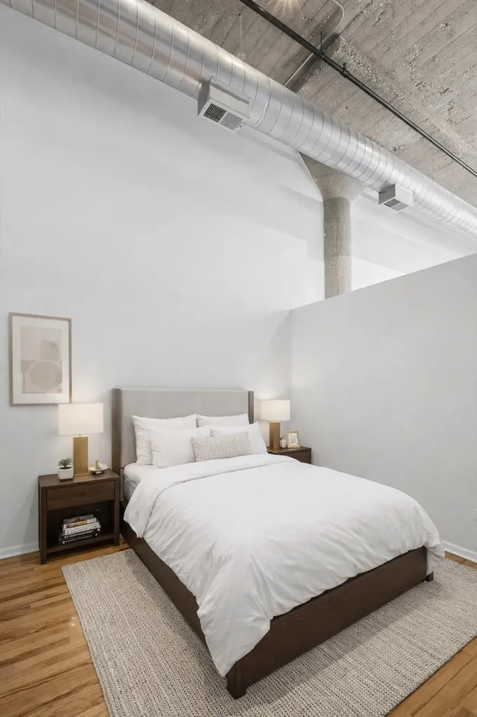 758 North Larrabee Street Chicago IL 60654