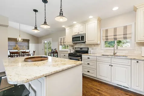 48 Park Avenue Cary IL 60013